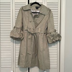 Boutique coat/trench